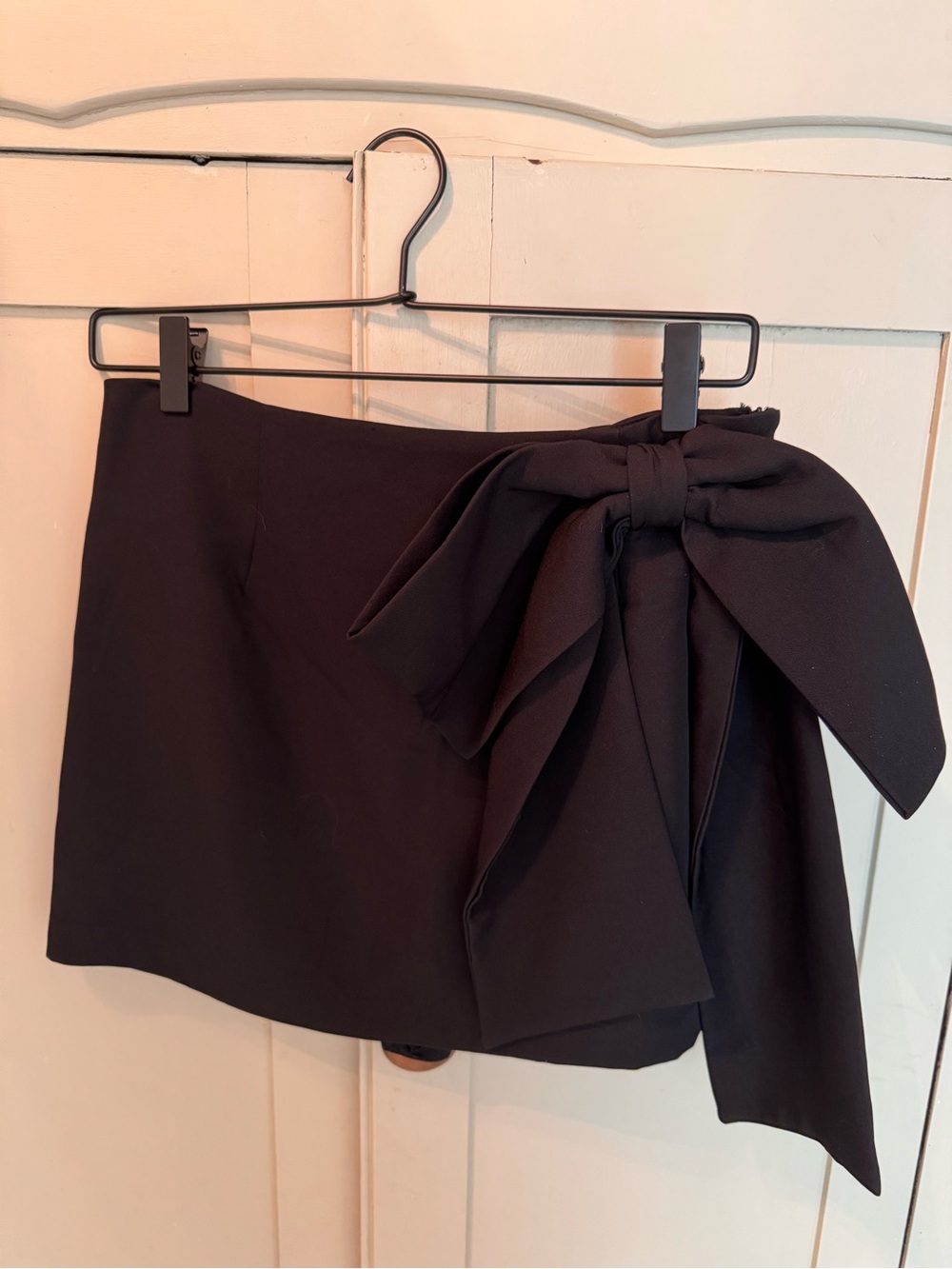 TCEC Black Mini Skirt with Large Side Bow Accent